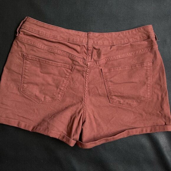 10/30 universal thread high rise midi shorts mauve button fly - Picture 3 of 6